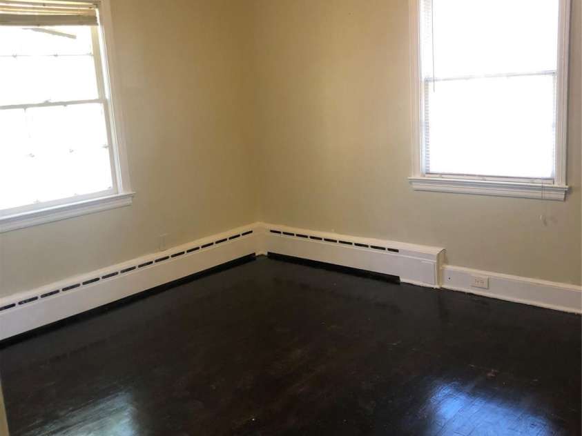 713 Warren Street, Shelby, NC 28150.  MLS# CAR4186401, YatesRealty ID 5940. Unit 1