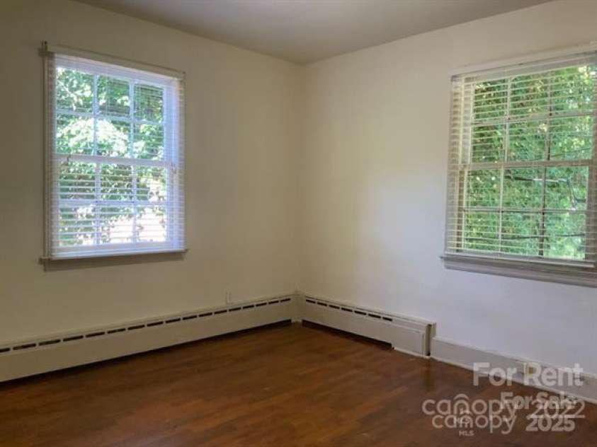 713 Warren Street, Shelby, NC 28150.  MLS# CAR4186401, YatesRealty ID 5940. Unit 3