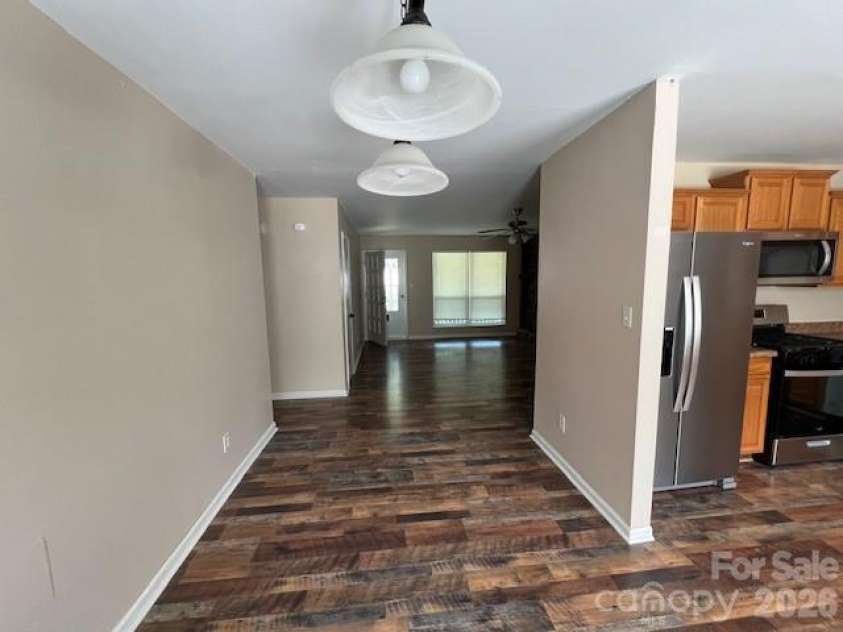 11005 Vista Haven Drive, Charlotte, NC 28226.  MLS# CAR4354673, YatesRealty ID 5941. 