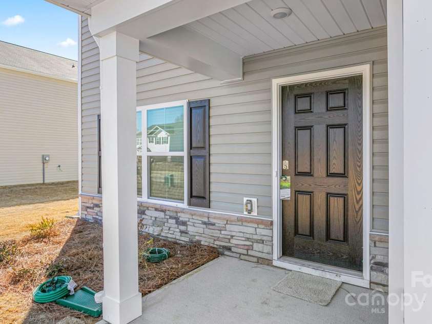 408 JACKSON Way, Lexington, NC 27292.  MLS# CAR4196620, YatesRealty ID 5943. Photos are representative and vary per plan built.