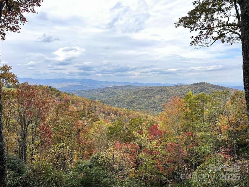 243 Ridgeline Drive, Brevard, NC 28712.  MLS# CAR4313542, YatesRealty ID 5944. Main House Deck View