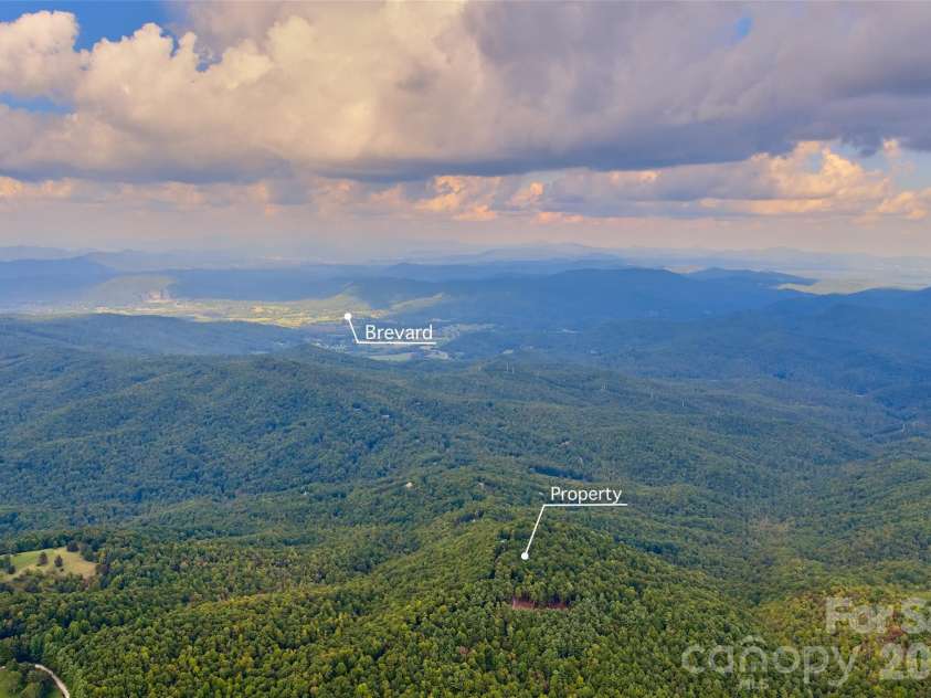 243 Ridgeline Drive, Brevard, NC 28712.  MLS# CAR4313542, YatesRealty ID 5944. Ridgeline Drive Location