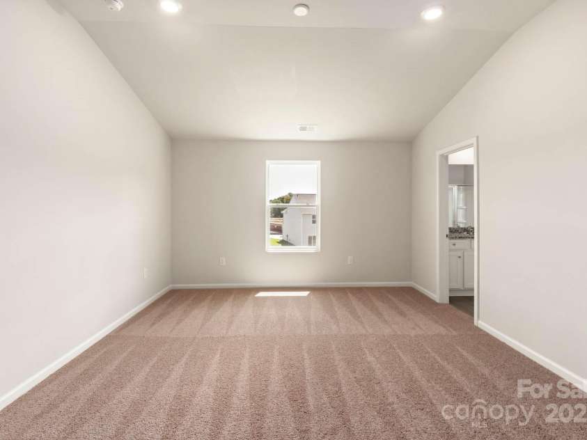 3266 Maple Ridge Drive, Gastonia, NC 28052.  MLS# CAR4211194, YatesRealty ID 5944. 