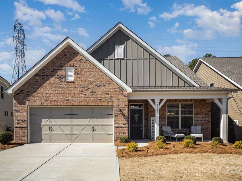 1715 Rhynes Trail, Rock Hill, SC 29732.  MLS# CAR4231563, YatesRealty ID 5946. 