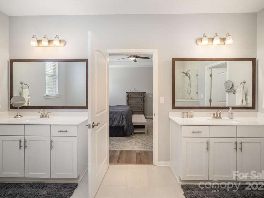 1715 Rhynes Trail, Rock Hill, SC 29732.  MLS# CAR4231563, YatesRealty ID 5946. 