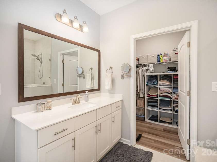 1715 Rhynes Trail, Rock Hill, SC 29732.  MLS# CAR4231563, YatesRealty ID 5946. 