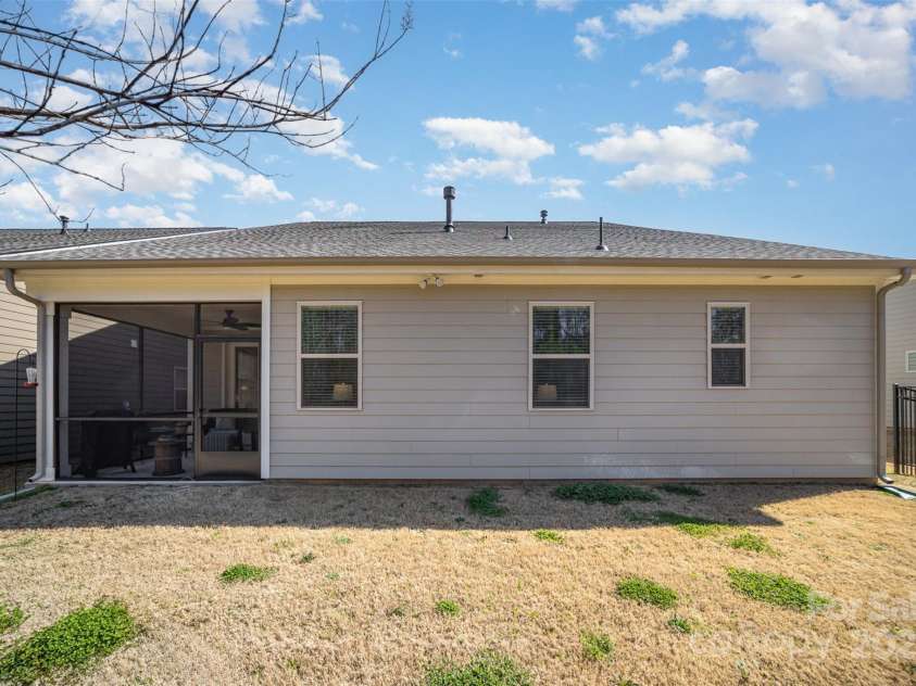 1715 Rhynes Trail, Rock Hill, SC 29732.  MLS# CAR4231563, YatesRealty ID 5946. 