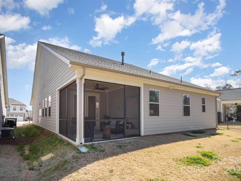 1715 Rhynes Trail, Rock Hill, SC 29732.  MLS# CAR4231563, YatesRealty ID 5946. 