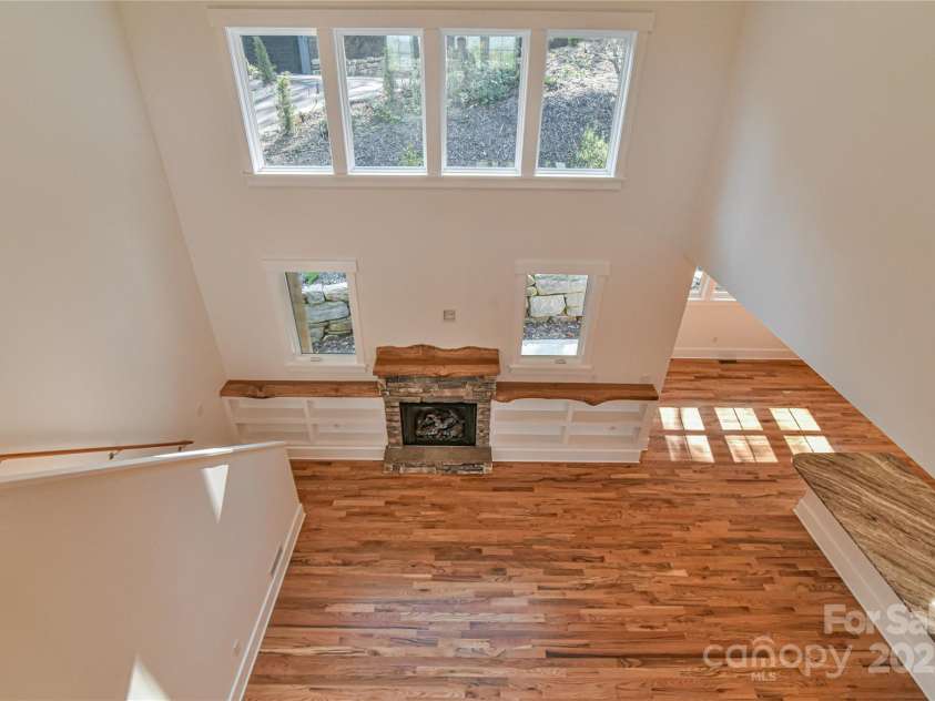 71 Crossings Circle, Fairview, NC 28730.  MLS# CAR4306682, YatesRealty ID 5946. 