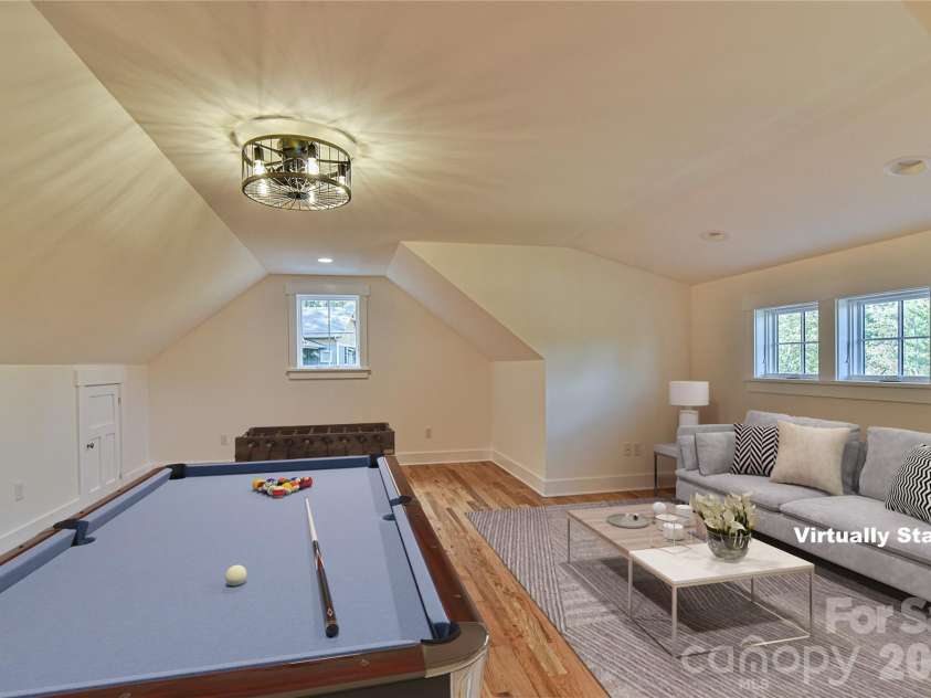 71 Crossings Circle, Fairview, NC 28730.  MLS# CAR4306682, YatesRealty ID 5946. 