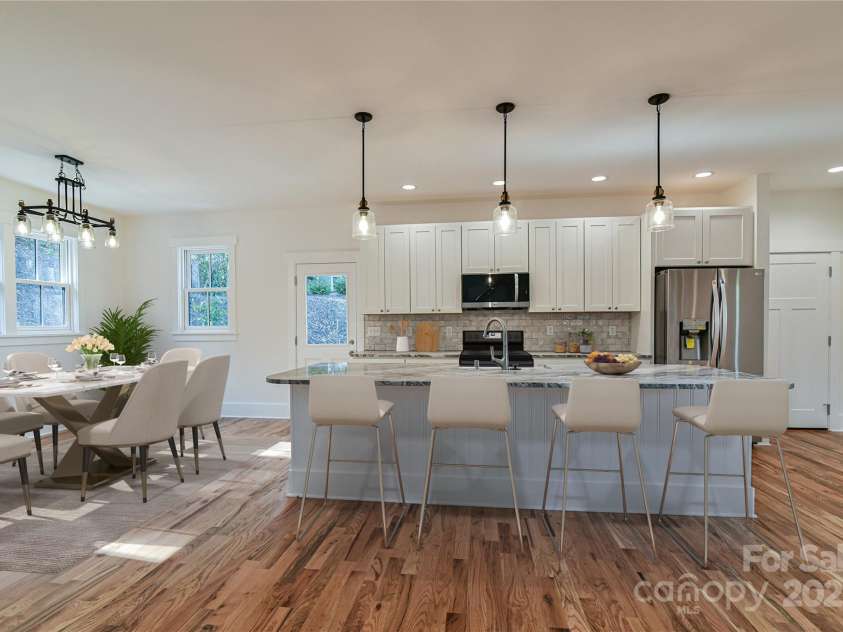 71 Crossings Circle, Fairview, NC 28730.  MLS# CAR4306682, YatesRealty ID 5946. Kitchen