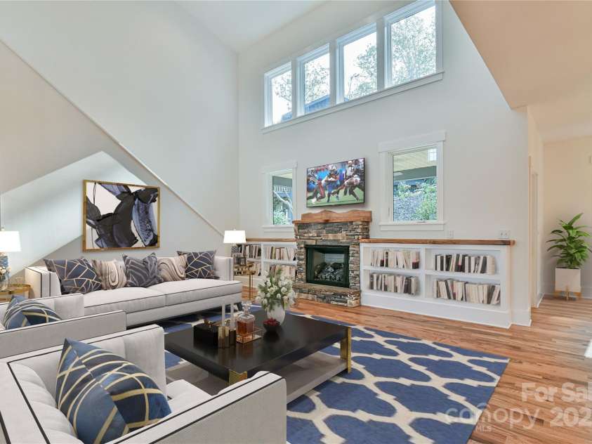 71 Crossings Circle, Fairview, NC 28730.  MLS# CAR4306682, YatesRealty ID 5946. Living Room