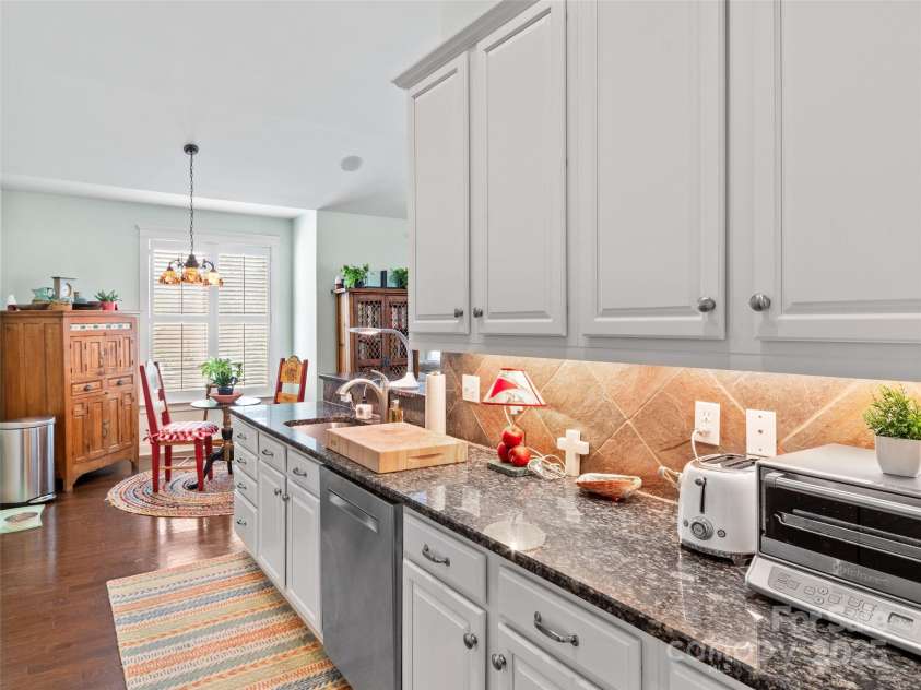 22 Kaufmann Stone Way, Biltmore Lake, NC 28715.  MLS# CAR4233652, YatesRealty ID 5947. 