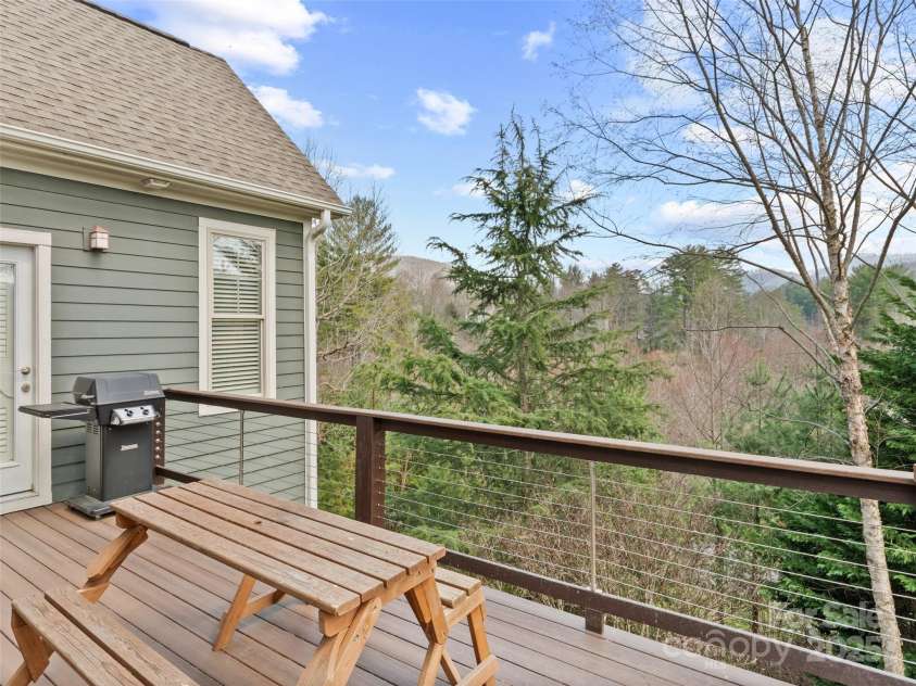 22 Kaufmann Stone Way, Biltmore Lake, NC 28715.  MLS# CAR4233652, YatesRealty ID 5947. 