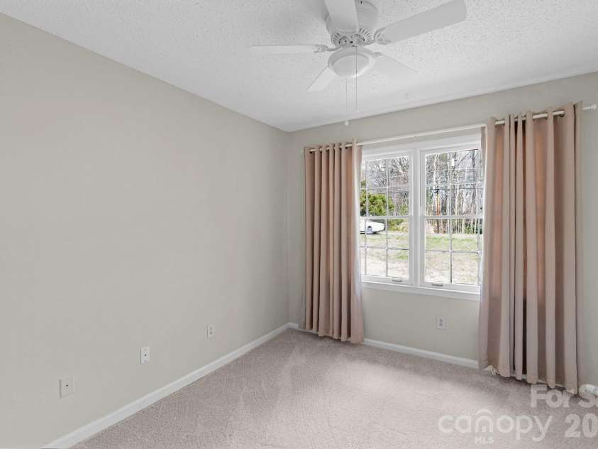 708 John Street, Matthews, NC 28105.  MLS# CAR4353646, YatesRealty ID 5948. 