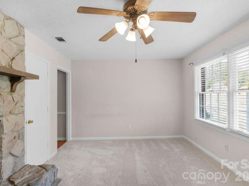 708 John Street, Matthews, NC 28105.  MLS# CAR4353646, YatesRealty ID 5948. 