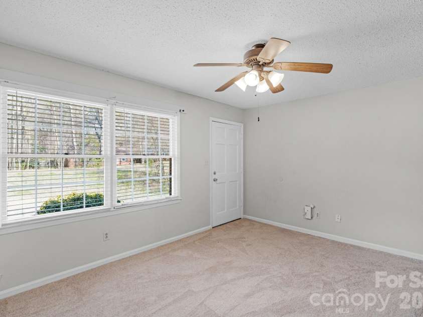 708 John Street, Matthews, NC 28105.  MLS# CAR4353646, YatesRealty ID 5948. 