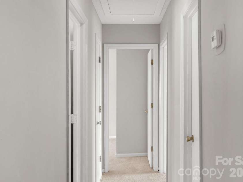 708 John Street, Matthews, NC 28105.  MLS# CAR4353646, YatesRealty ID 5948. 
