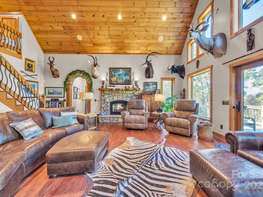 2650 Carson Woods Road, Laurel Springs, NC 28644.  MLS# CAR4318349, YatesRealty ID 595. 