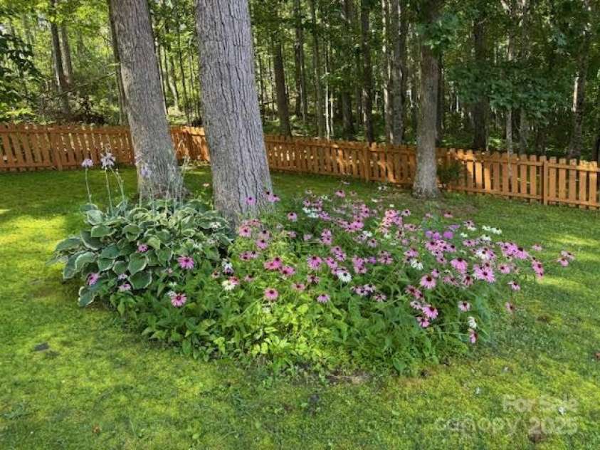 2650 Carson Woods Road, Laurel Springs, NC 28644.  MLS# CAR4318349, YatesRealty ID 595. 