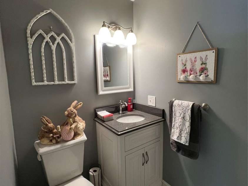 901 Ridge Street, Albemarle, NC 28001.  MLS# CAR4247010, YatesRealty ID 5950. 1/2 bath - Main Level