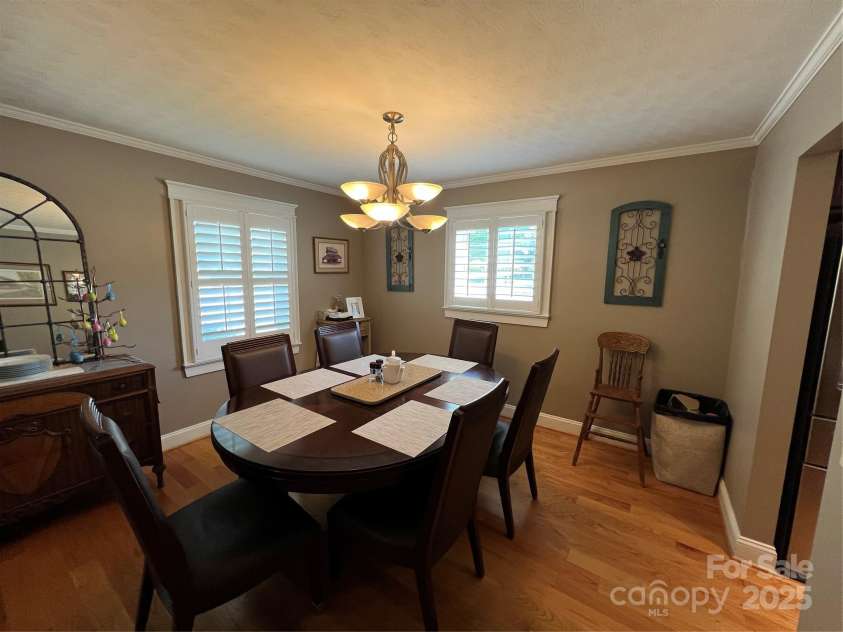 901 Ridge Street, Albemarle, NC 28001.  MLS# CAR4247010, YatesRealty ID 5950. Dining Area
