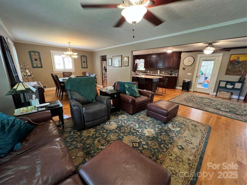 901 Ridge Street, Albemarle, NC 28001.  MLS# CAR4247010, YatesRealty ID 5950. Open Living Room/Dining/Keeping Room and Kitchen