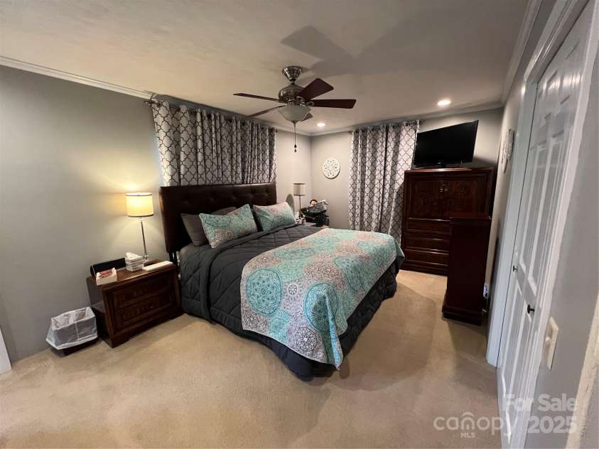 901 Ridge Street, Albemarle, NC 28001.  MLS# CAR4247010, YatesRealty ID 5950. Primary Bedroom - Main Level