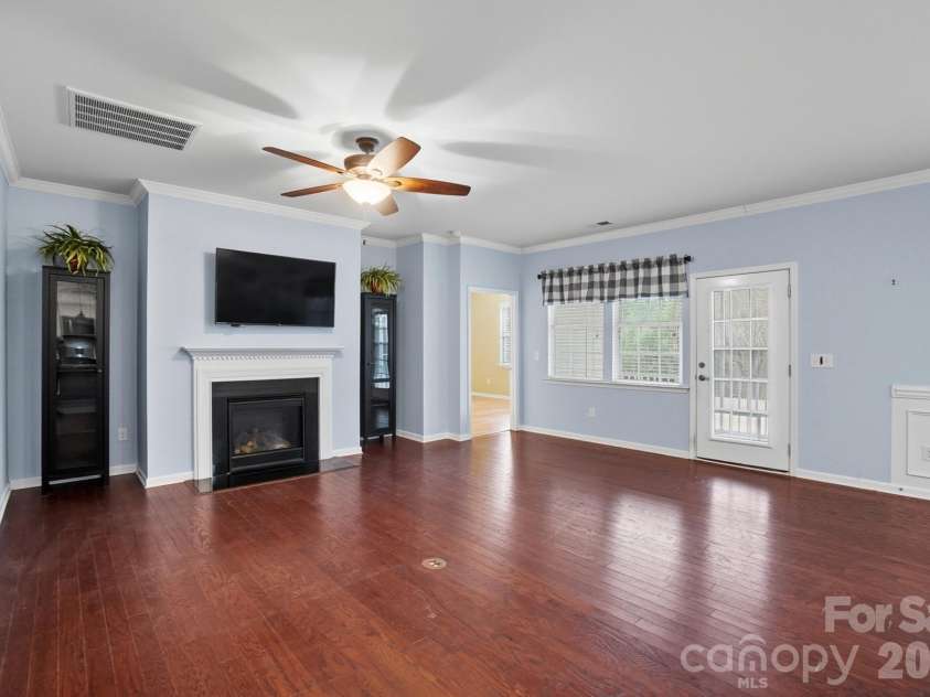 8028 Asher Chase Trail, Lancaster, SC 29720.  MLS# CAR4343471, YatesRealty ID 5954. 