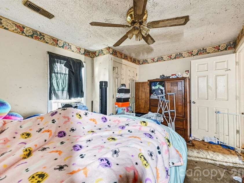 1477 Flat Creek Road, Lancaster, SC 29720.  MLS# CAR4334461, YatesRealty ID 5957. 