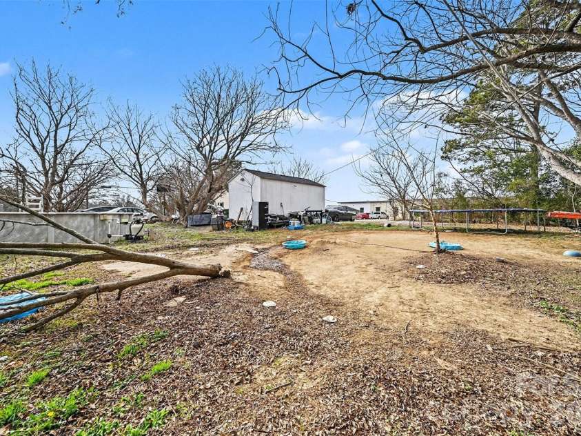1477 Flat Creek Road, Lancaster, SC 29720.  MLS# CAR4334461, YatesRealty ID 5957. 