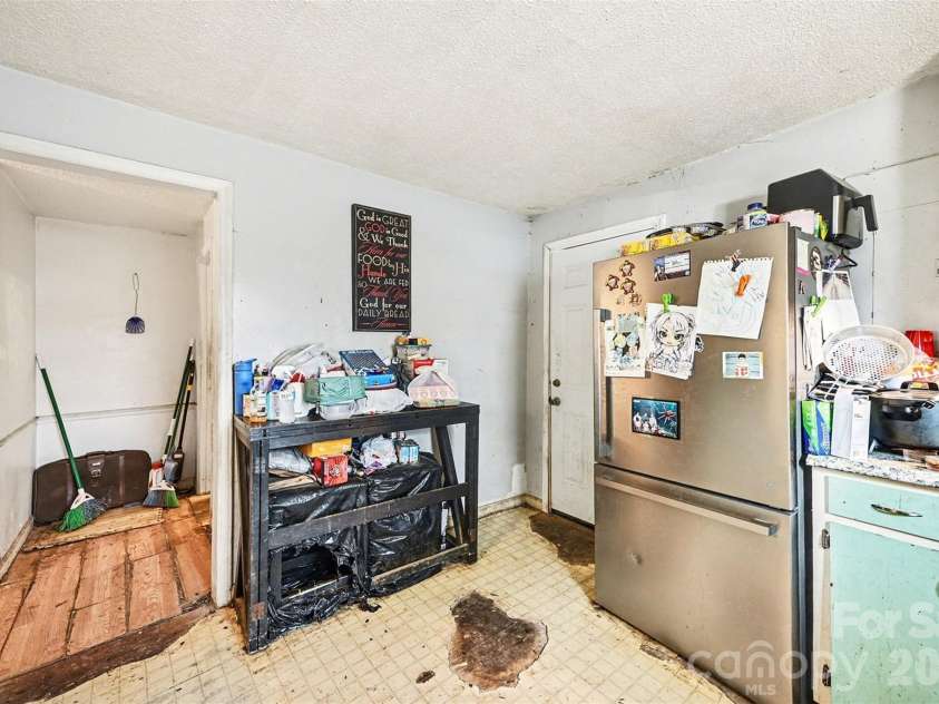 1477 Flat Creek Road, Lancaster, SC 29720.  MLS# CAR4334461, YatesRealty ID 5957. 