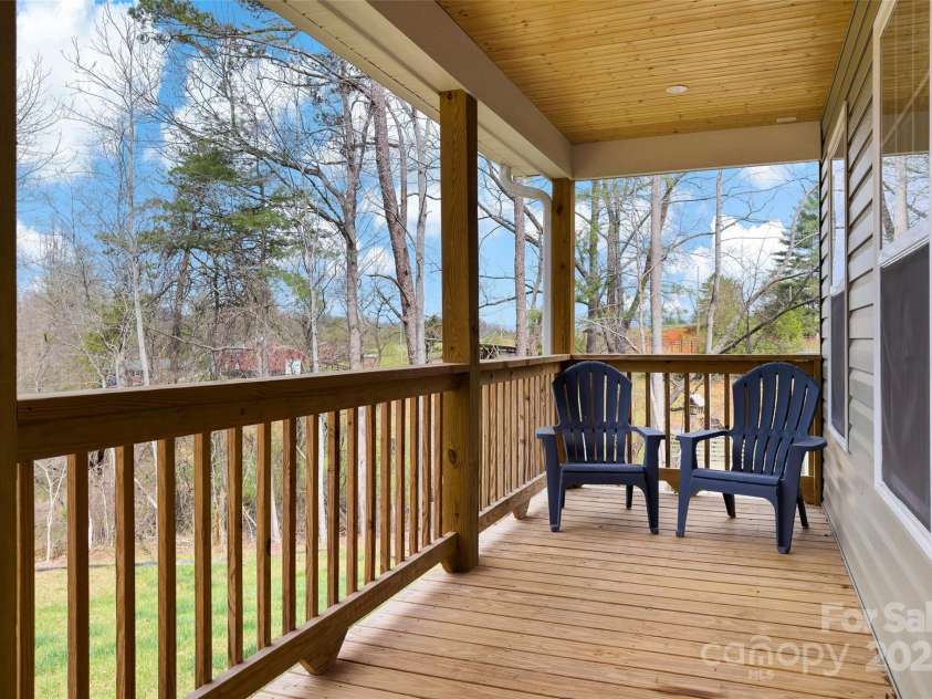 28 Whittier Drive, Alexander, NC 28701.  MLS# CAR4243488, YatesRealty ID 5958. 