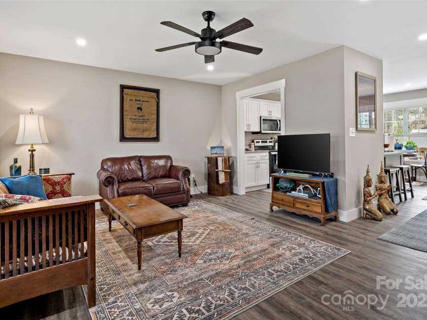 28 Whittier Drive, Alexander, NC 28701.  MLS# CAR4243488, YatesRealty ID 5958. 