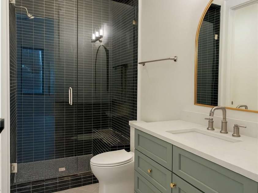 1519 Lynway Drive, Charlotte, NC 28203.  MLS# CAR4298826, YatesRealty ID 596. Certain images have been virtually staged or digitally modified to demonstrate potential layout, furnishings, or finishes. These images are for illustrative purposes only and do not represent current furnishings or complet