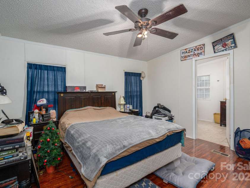 866 Marys Grove Road, Cherryville, NC 28021.  MLS# CAR4317854, YatesRealty ID 596. 