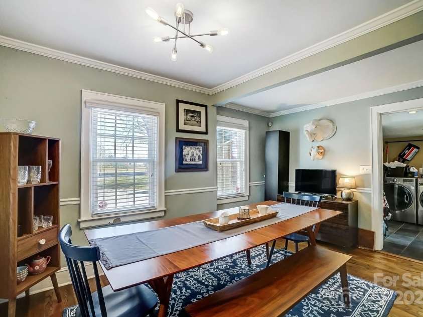 3800 Craig Avenue, Charlotte, NC 28211.  MLS# CAR4226664, YatesRealty ID 5960. 