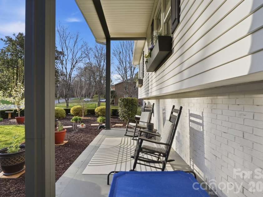 490 Woodend Drive, Concord, NC 28025.  MLS# CAR4357912, YatesRealty ID 5961. 