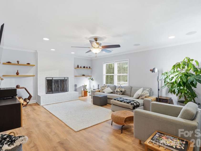 490 Woodend Drive, Concord, NC 28025.  MLS# CAR4357912, YatesRealty ID 5961. 