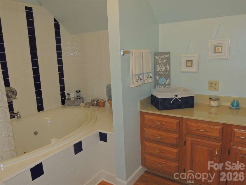 256 Gable Hill Lane, Bostic, NC 28018.  MLS# CAR4342092, YatesRealty ID 5963. Bath # 2