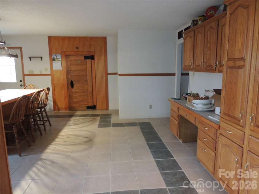 256 Gable Hill Lane, Bostic, NC 28018.  MLS# CAR4342092, YatesRealty ID 5963. Breakfast