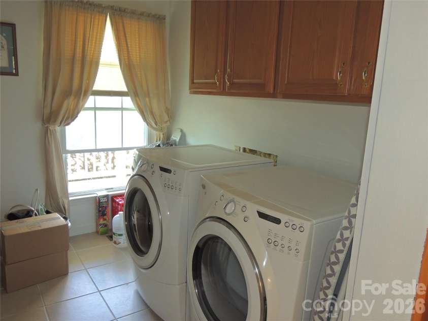 256 Gable Hill Lane, Bostic, NC 28018.  MLS# CAR4342092, YatesRealty ID 5963. Laundry