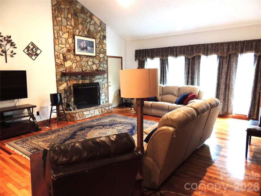 256 Gable Hill Lane, Bostic, NC 28018.  MLS# CAR4342092, YatesRealty ID 5963. Living Room