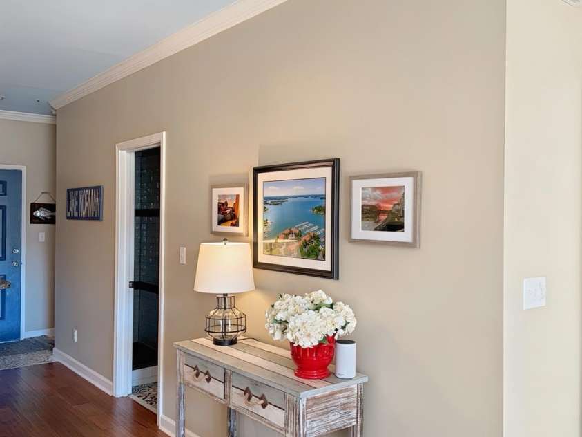 18009 Kings Point Drive, Cornelius, NC 28031.  MLS# CAR4315255, YatesRealty ID 5964. 