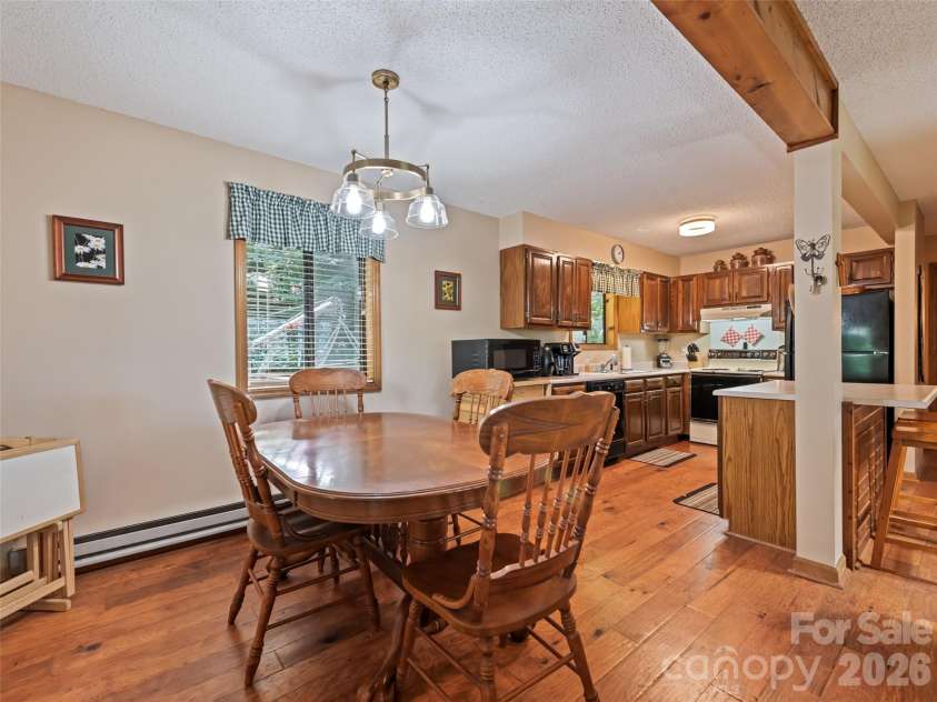 1672 Summit Drive, Maggie Valley, NC 28751.  MLS# CAR4356667, YatesRealty ID 5965. 