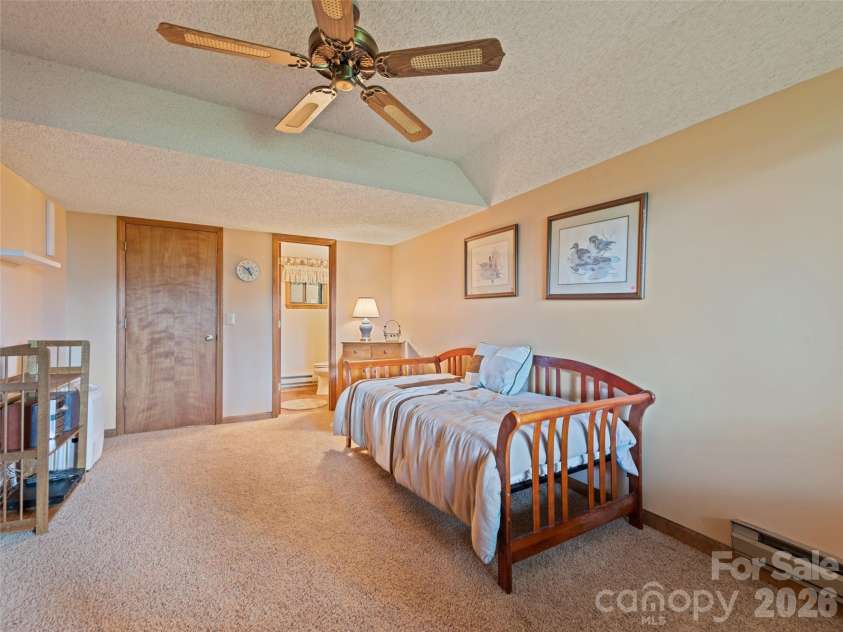 1672 Summit Drive, Maggie Valley, NC 28751.  MLS# CAR4356667, YatesRealty ID 5965. 