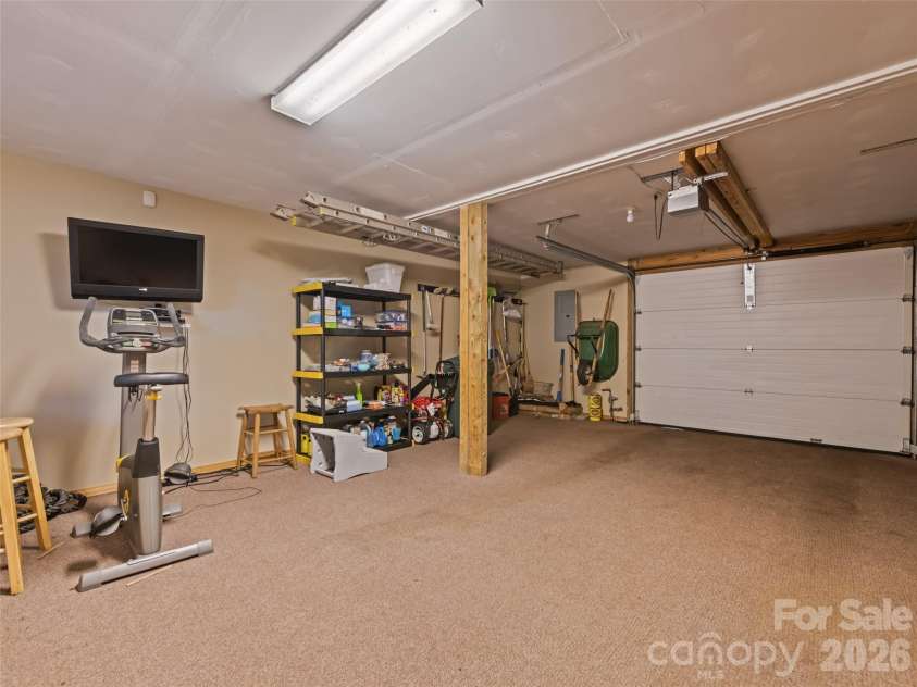 1672 Summit Drive, Maggie Valley, NC 28751.  MLS# CAR4356667, YatesRealty ID 5965. 