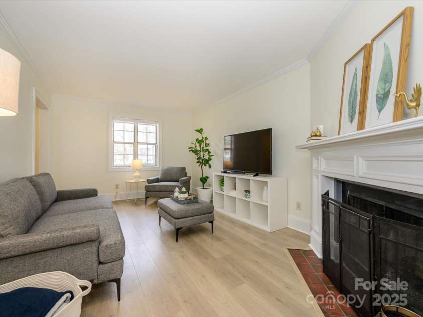 3170 Heathstead Place, Charlotte, NC 28210.  MLS# CAR4223742, YatesRealty ID 5967. 