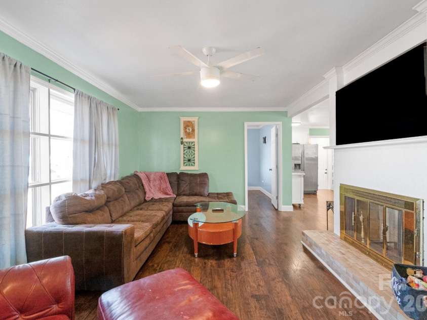 1099 Potter Road, Lancaster, SC 29720.  MLS# CAR4342650, YatesRealty ID 5968. 