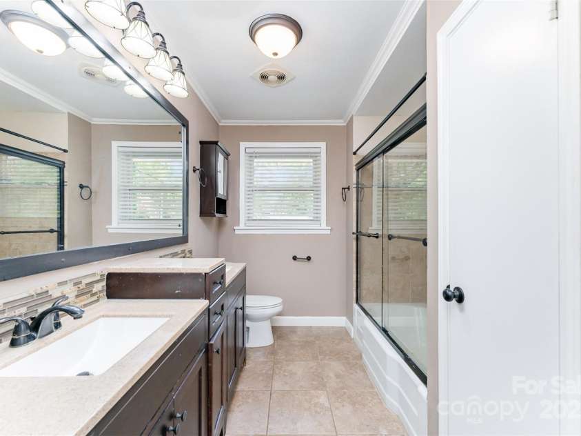 401 Dakota Street, Kannapolis, NC 28083.  MLS# CAR4234631, YatesRealty ID 5968. 